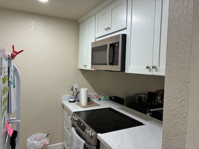 1690 N. Tracy Blvd. - 10